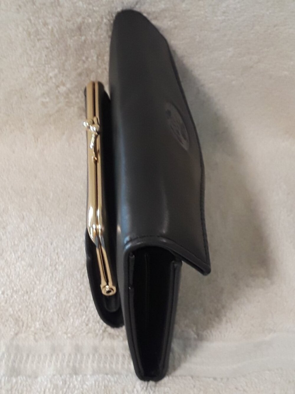 Black Leather RFID Checkbook Wallet Kiss Lock Coin Pocket NWOT Julia Buxton